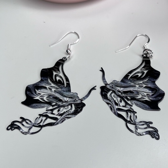 925 Sterling Hook Earrings with black fairy - Picture 2 of 2